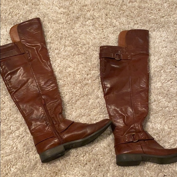 Knew High Brown boots - Picture 2 of 2